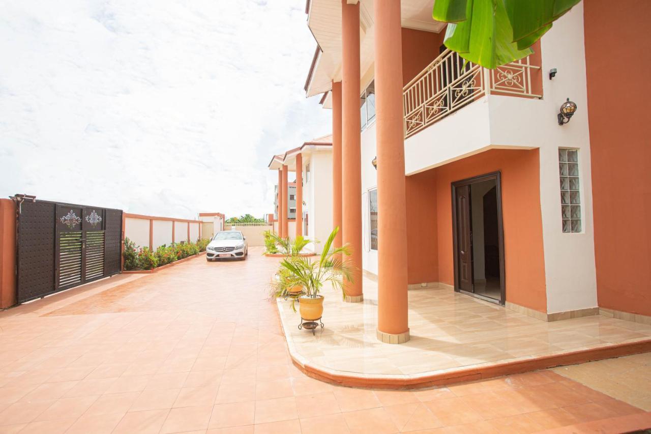 Accra Luxury Homes @ East Legon Exterior photo